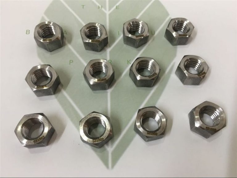 డ్యూప్లెక్స్ 2205 a182 f51 uns s31803 en1.4462 హెక్స్ బోల్ట్ din933 ఫాస్టెనర్